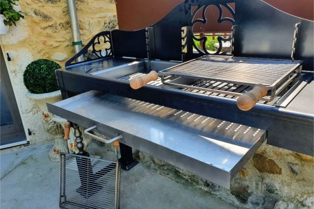 Barbecue metal style indus jardin design fabrication artisanale de qualité
