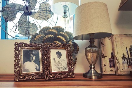 Cadre Moulures Antique, dorure vieilli pour photo 15x20 cm.