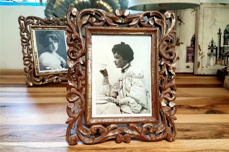 Cadre Moulures Antique, dorure vieilli pour photo 15x20 cm.