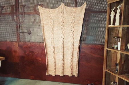 Plaid Tricot couleur corail, chaud, hiver, cocooning, cheminée, couverture, laine