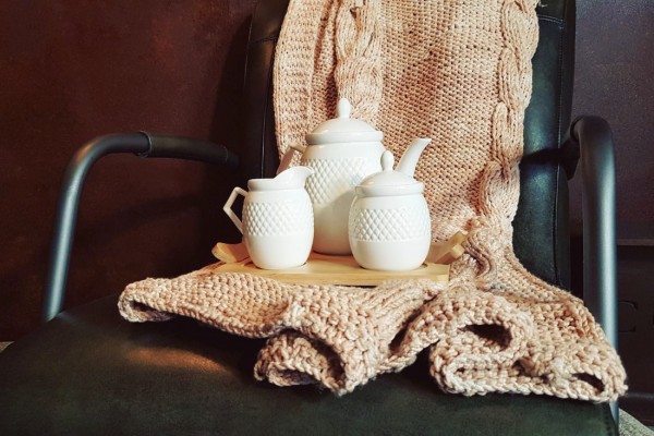 Service à thé porcelaine avec plateau bambou