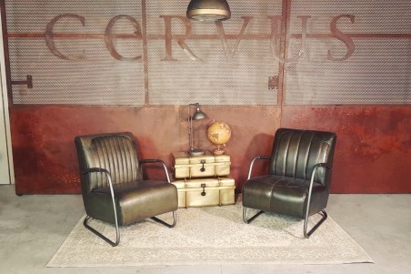 Fauteuil vintage en cuir vert armée design voiture ancienne