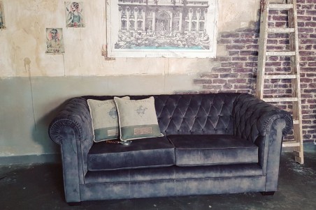 Canapé 3 places en velours style chesterfield, capitonné, style industriel, déco vintage, design contemporain