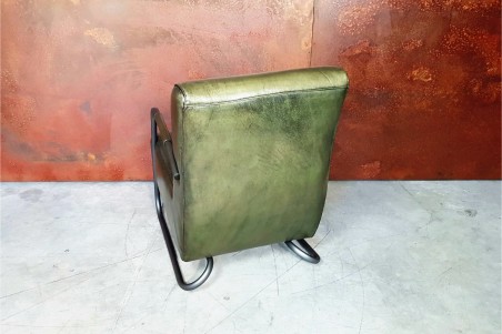 Fauteuil vintage en cuir vert armée design voiture ancienne