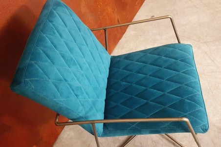 Chaise en velours bleu et métal déco vintage style indus design loft art contemporain