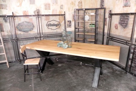 Pieds de table en acier design X avec barre centrale, style industrielle, déco vintage, esprit steampunk