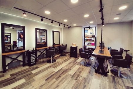 Coiffeuse en métal et bois avec miroir à fixer au mur style indus