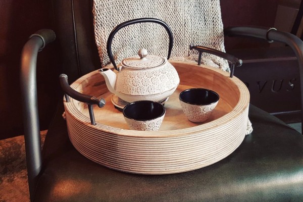 Plateaux rond en bois de manguier avec poignées métal 2