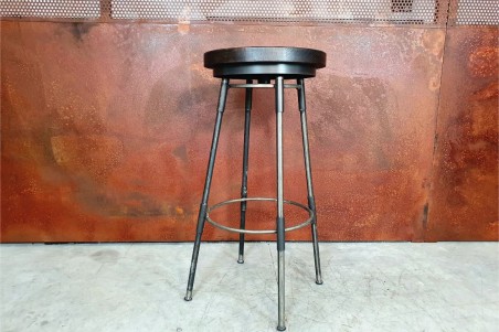 Tabouret métal bois bistrot pour bar café restaurant hôtel design vintage décoration style indus