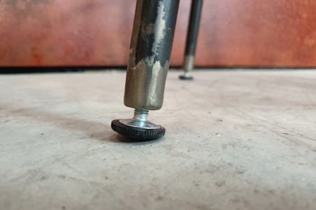 Tabouret métal bois bistrot pour bar café restaurant hôtel design vintage décoration style indus