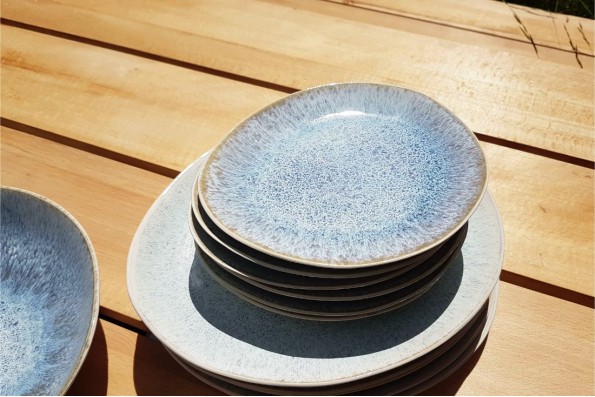 Assiettes à dessert en émaille bleue naturel