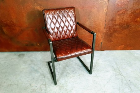 Chaise en cuir marron et métal déco vintage style indus design loft art contemporain