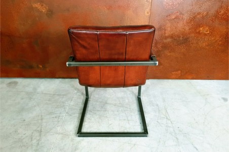 Chaise en cuir marron et métal déco vintage style indus design loft art contemporain