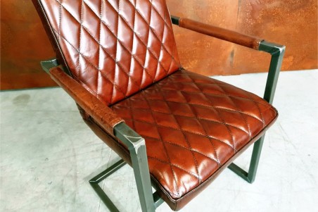 Chaise en cuir marron et métal déco vintage style indus design loft art contemporain