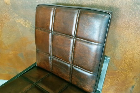 Chaise pour bar en cuir marron et métal chaise bar chaise îlot central déco vintage style indus design