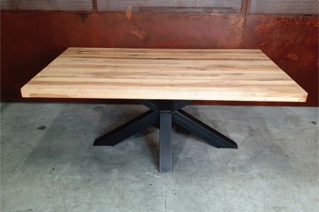 Table étoile centrale en métal déco style industriel