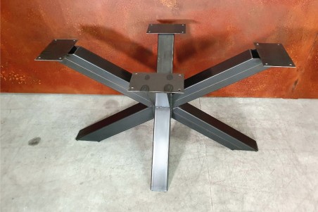 Pied de table étoile centrale en métal déco style industriel