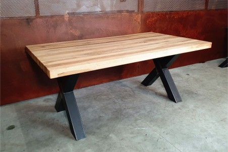 Pied de table en X en métal déco style industriel fabrication artisanale