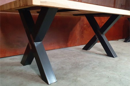 Pied de table en X en métal déco style industriel fabrication artisanale