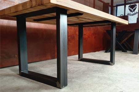 Pied de table carré en U en métal déco style industriel fabrication artisanale