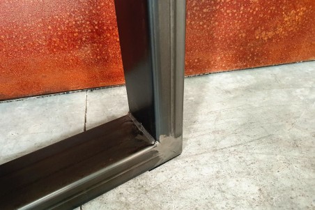 Pied de table carré en U en métal déco style industriel fabrication artisanale