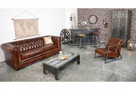 Fauteuil cuir marron et métal, déco vintage, style indus, design loft, art contemporain