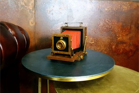 Caméra vintage modèle antique porte photo déco style industriel cinéma rétro idée cadeau cinéphile