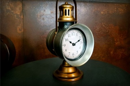 Lampe à huile horloge vintage décoration style industriel fan jules verne design steampunk