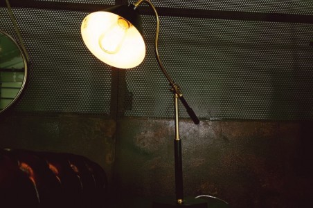 Lampe Vintage métal doré et noir style industriel lampe de chevet déco bureau loft