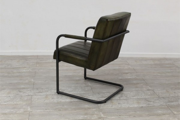 Chaise confort en cuir et métal, déco vintage, style indus, design loft, art contemporain 2