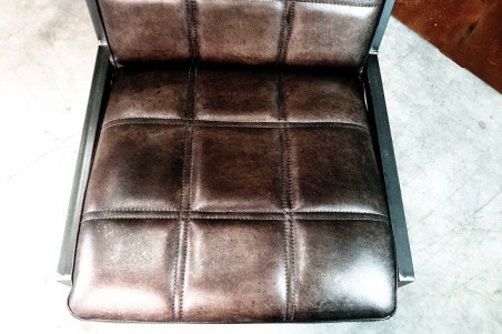 Chaise pour bar en cuir noir et métal chaise bar chaise îlot central déco vintage style indus design