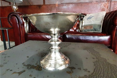 Coupe à Prestige, coupe à fruits, pot pourris, vide poche, composition florale, couleur argentée, déco chic design vintage