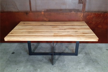 Pied de table central forme géométrique carré et rectangle en acier brut vernis style industriel petit plus déco loft