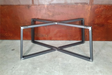 Pied de table central en acier brut vernis forme de double X deco vintage style industriel