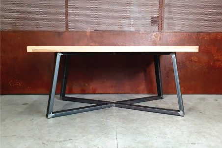 Pied de table central en acier brut vernis forme de double X deco vintage style industriel