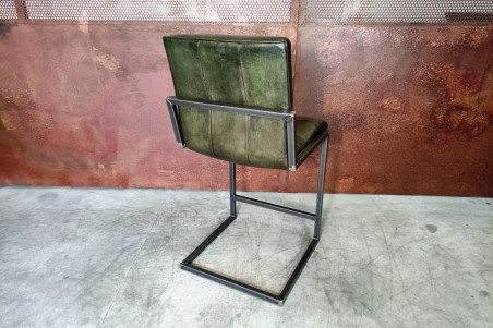Chaise pour bar en cuir vert armée et métal chaise bar chaise îlot central déco vintage style indus design