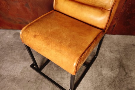 Chaise de bar ou îlot central en cuir camel style indus deco vintage design loft